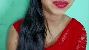 Gözlerimden Ev Yapımı Kamera Yakınımda Duruyor, O Ise Sik Yalamaya Odaklanıyor.